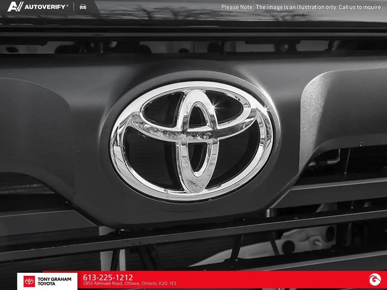 Toyota Tundra снимка Toyota Tundra
