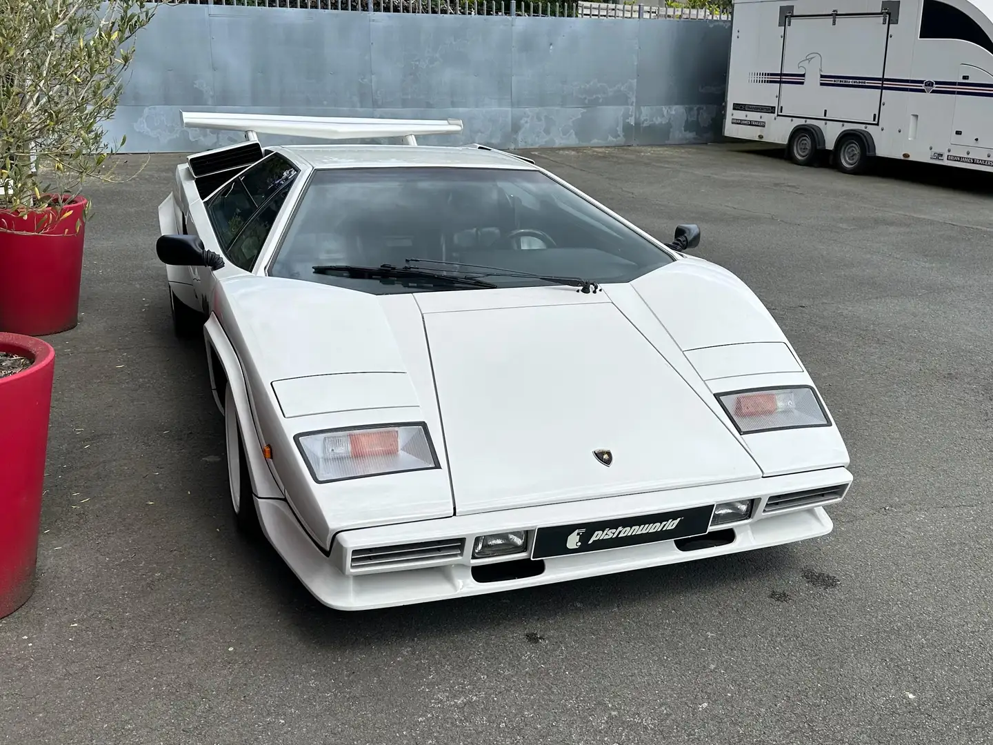Lamborghini Countach 5000 S Wit - 2