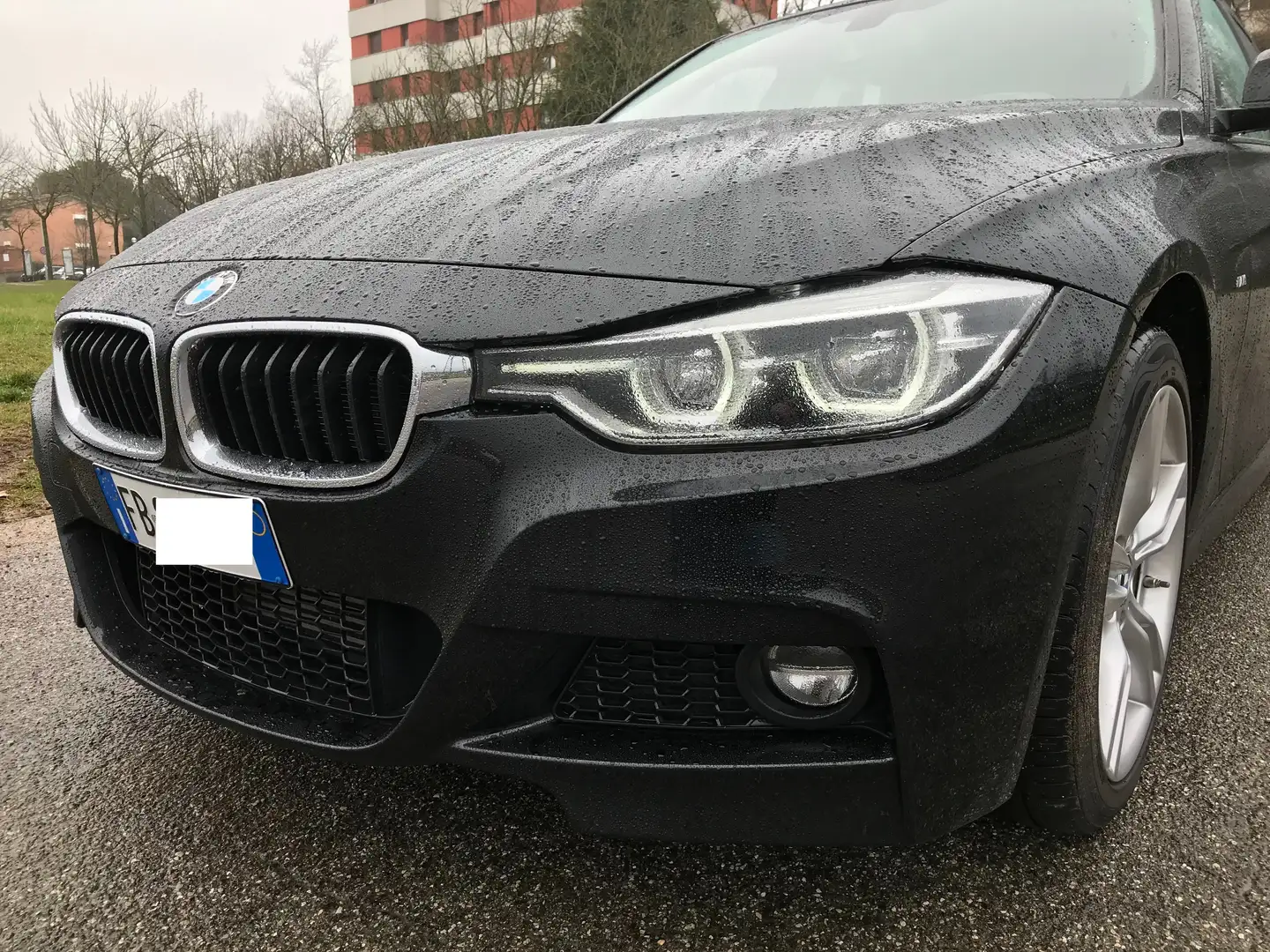BMW 320 Serie 3 F31 2015 320d Touring xdrive Msport Nero - 1