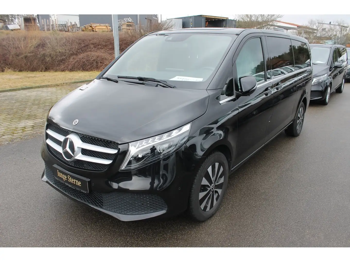 Mercedes-Benz V 300 d 4MATIC AVANTGARDE Extralang+MBUX+Standh+ Schwarz - 2