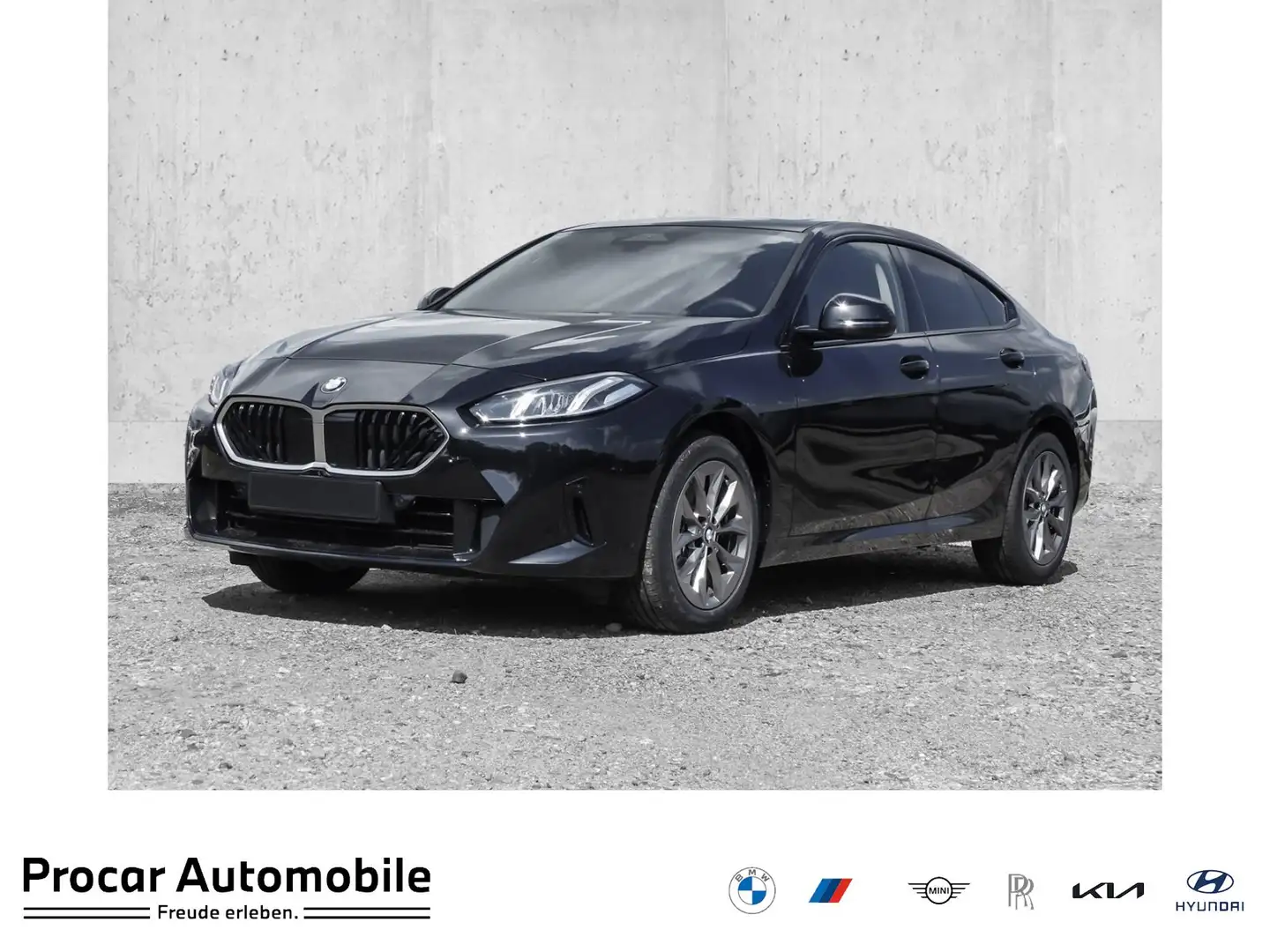BMW 216 PANO DA PA RFK PDC Navi Klima DAB Černá - 1