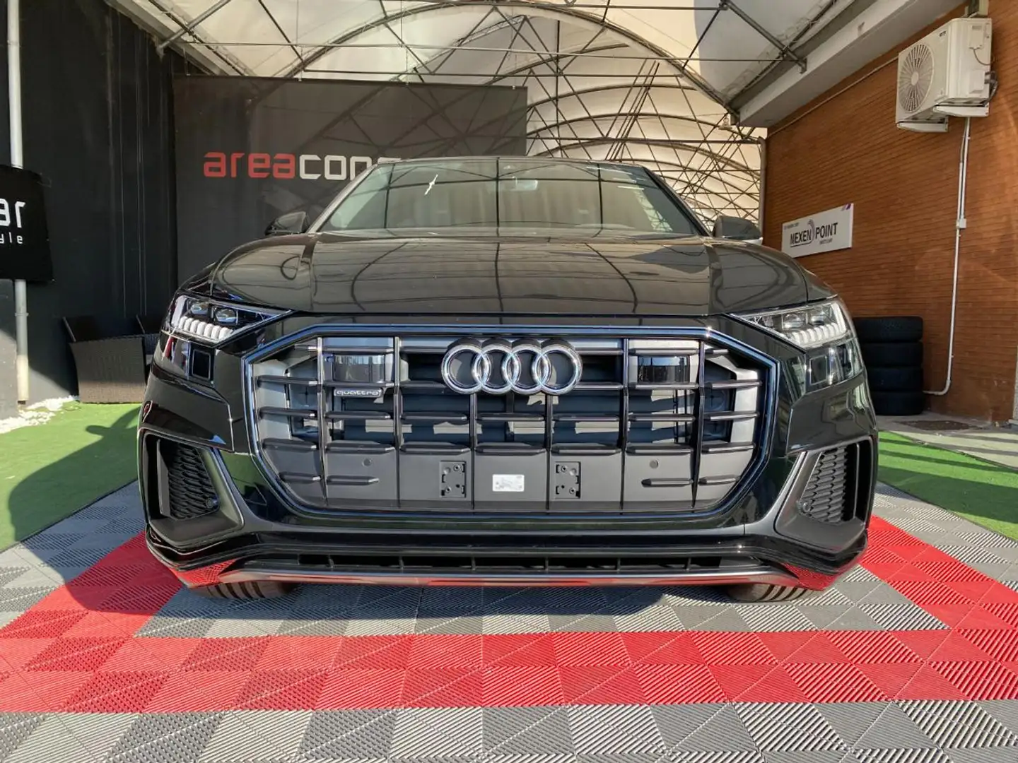 Audi Q8 50 TDI 286 CV quattro tiptronic *KM ZERO* Fekete - 2