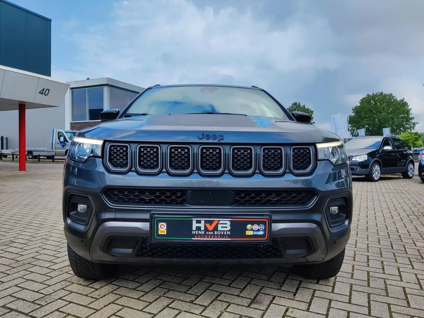 Jeep Compass 4xe 240 Plug-in Hybrid Electric Trailhawk Grijs - 2