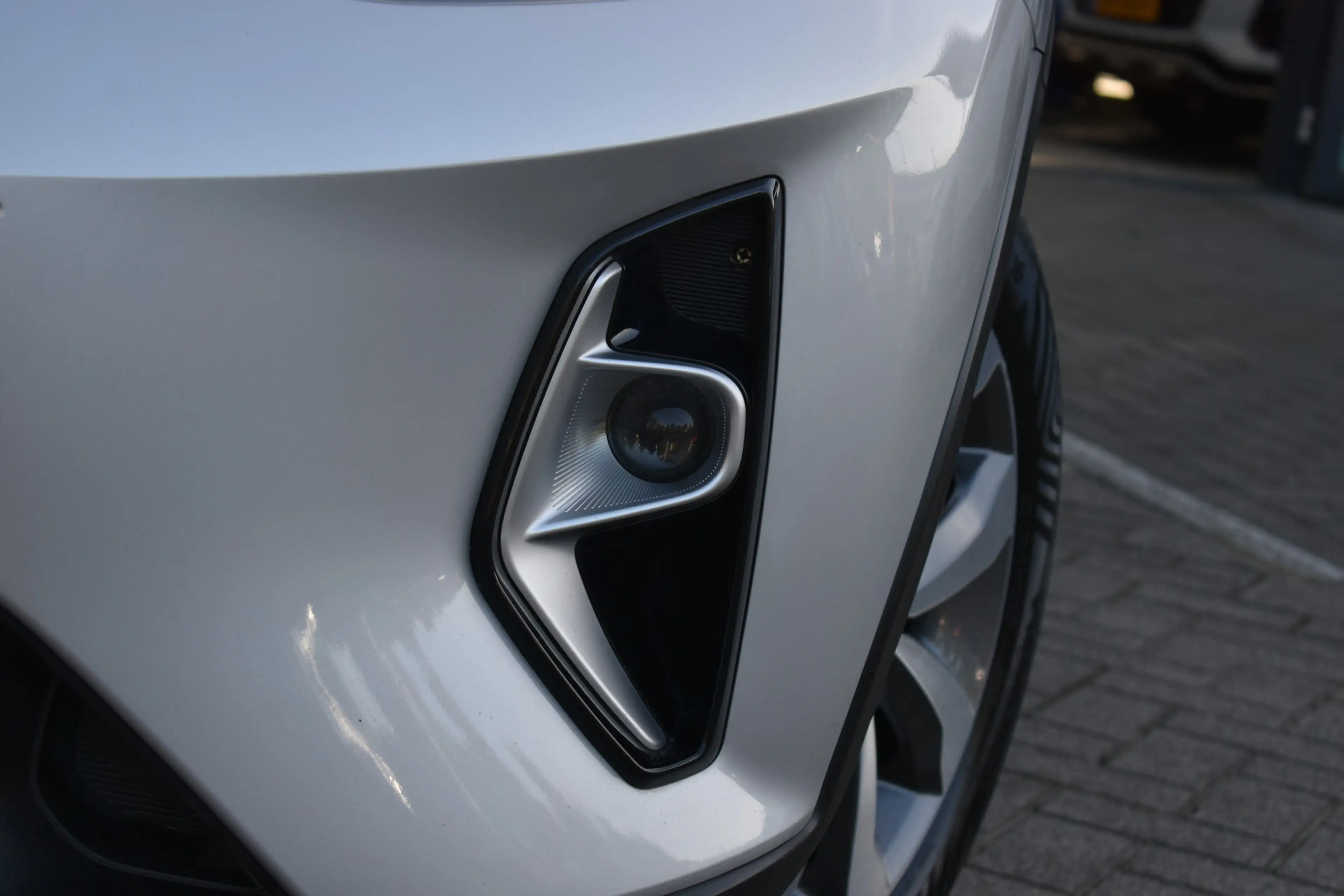 Kia Stonic 1.0 T-GDi MHEV DynamicPlusLine 100pk | electronic — photo 11