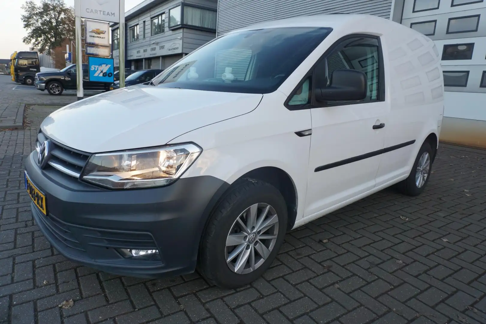 Volkswagen Caddy 2.0 TDI L1H1 BMT Comfortline /NAVI / NAP / AIRCO - 2