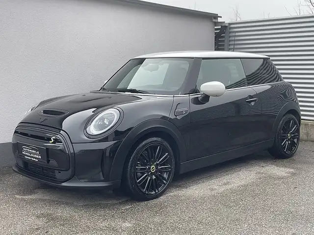 MINI Cooper S MINI Cooper SE 32,6kWh Aut.LEDER/LED/ALARM/RÜ.K...