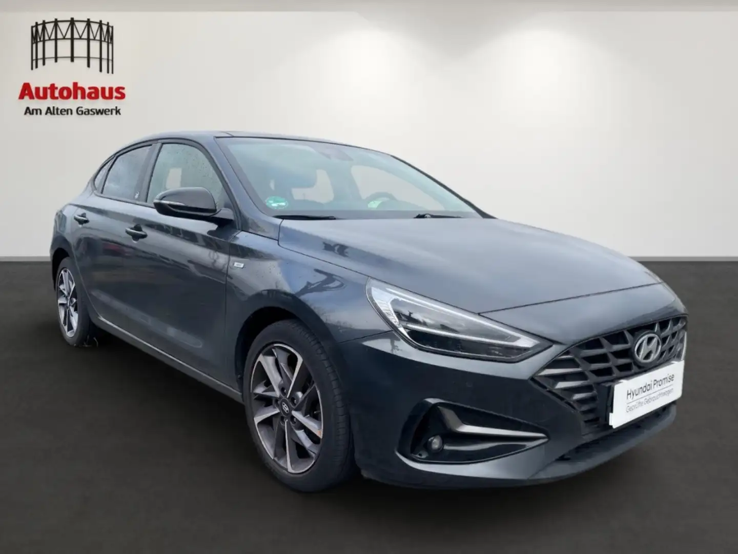 Hyundai i30 Fastback 48V-Mild-Hybrid EDITION30 PLUS Gris - 2