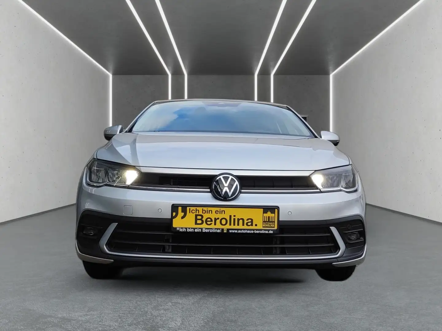 Volkswagen Polo 1.0 TSI Life DSG *IQ.DRIVE*NAV*App-Connect* Silber - 2