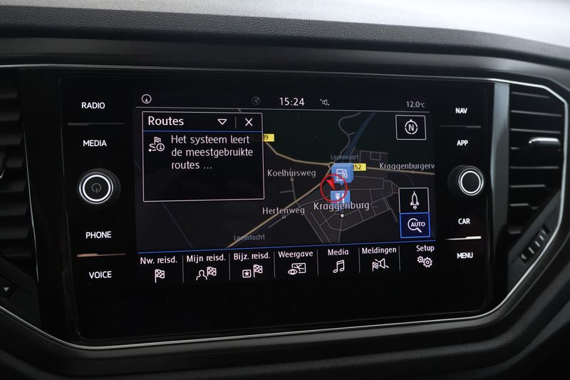 Volkswagen T-Roc 1.5 TSI Sport 150PK, Automaat, Apple carplay, Clim — photo 20