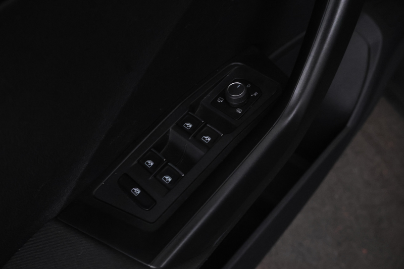 Volkswagen T-Roc 1.5 TSI Sport 150PK, Automaat, Apple carplay, Clim — photo 13
