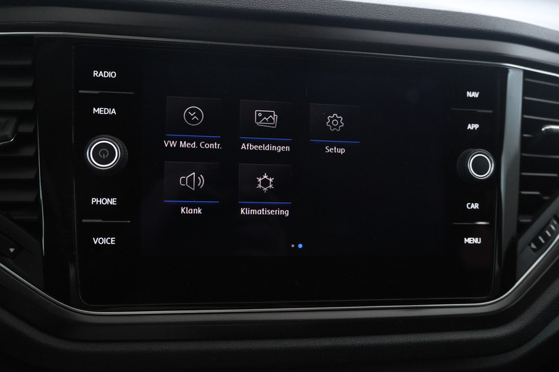 Volkswagen T-Roc 1.5 TSI Sport 150PK, Automaat, Apple carplay, Clim — photo 22