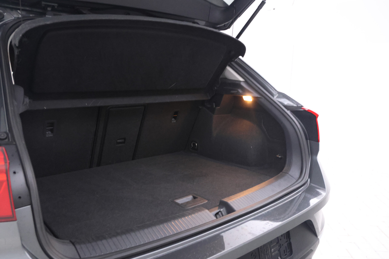 Volkswagen T-Roc 1.5 TSI Sport 150PK, Automaat, Apple carplay, Clim — photo 11