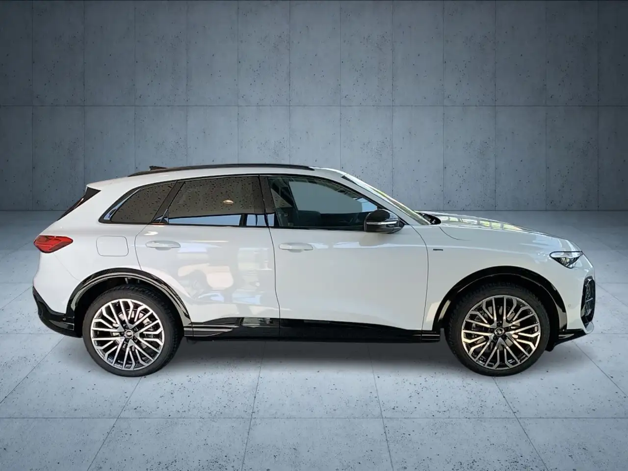 Audi Q5 e-hybrid quattro Luft/Pano/B&O/TechPro/AHK/21 6