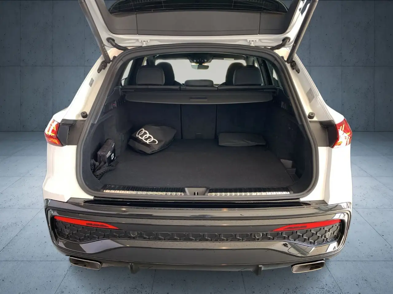 Audi Q5 e-hybrid quattro Luft/Pano/B&O/TechPro/AHK/21 13