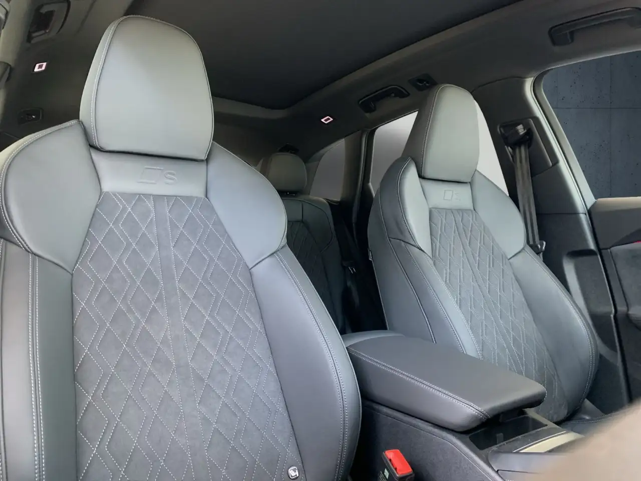 Audi Q5 e-hybrid quattro Luft/Pano/B&O/TechPro/AHK/21 16