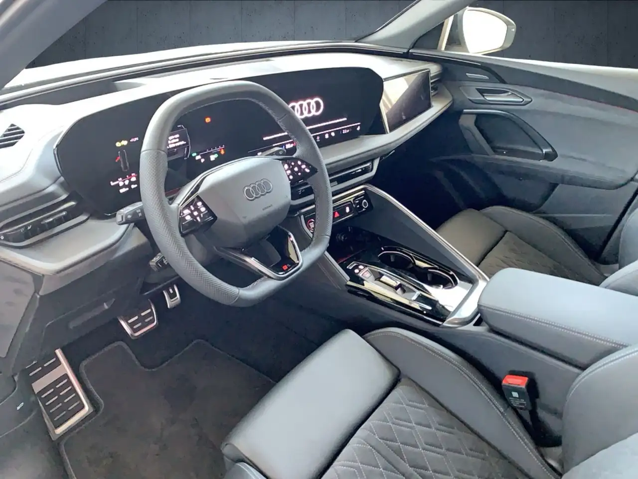 Audi Q5 e-hybrid quattro Luft/Pano/B&O/TechPro/AHK/21 9