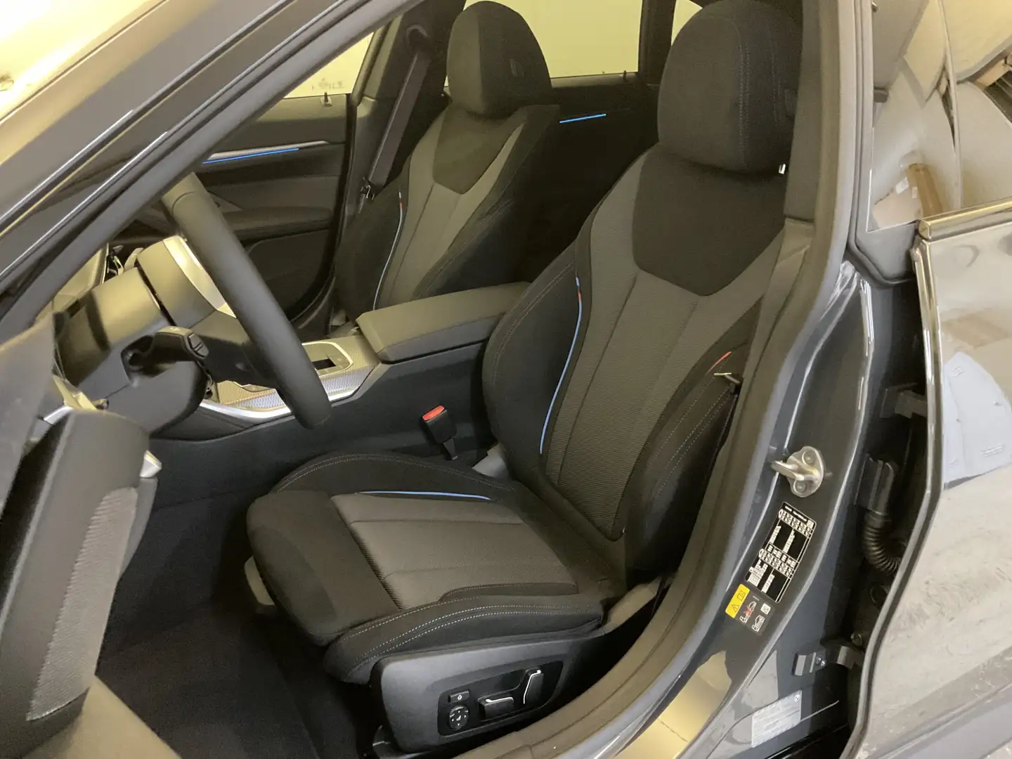 BMW i4 i4 Gran Coupe xDrive40 Grau - 2