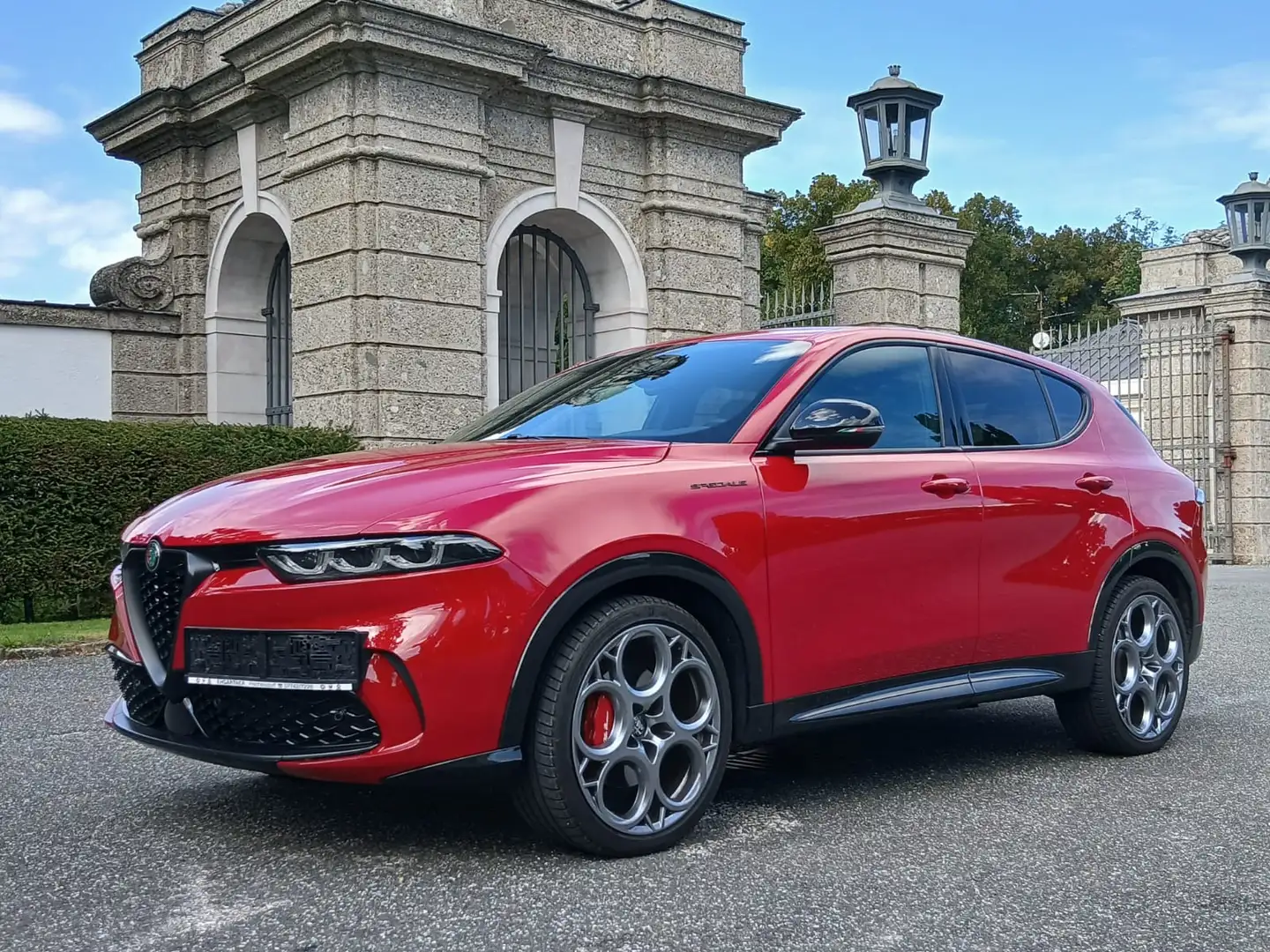 Alfa Romeo Tonale Edizione Speciale 1,5 !!! TOP !!!Automatik Rot - 1