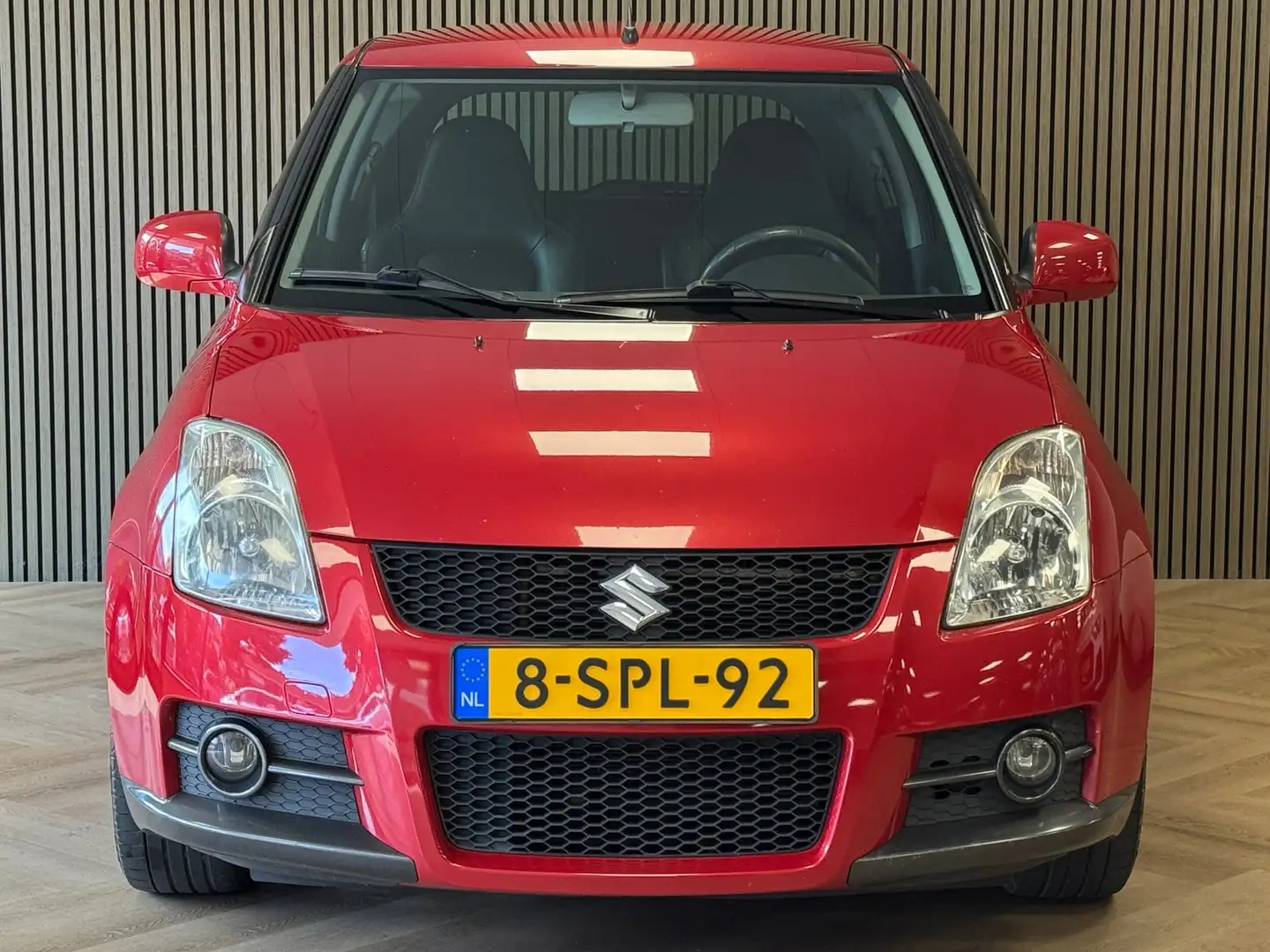 Suzuki Swift 1.6 Sport KEYLESS DEALER ONDERHOUDEN LEDER AIRCO E Rot - 2