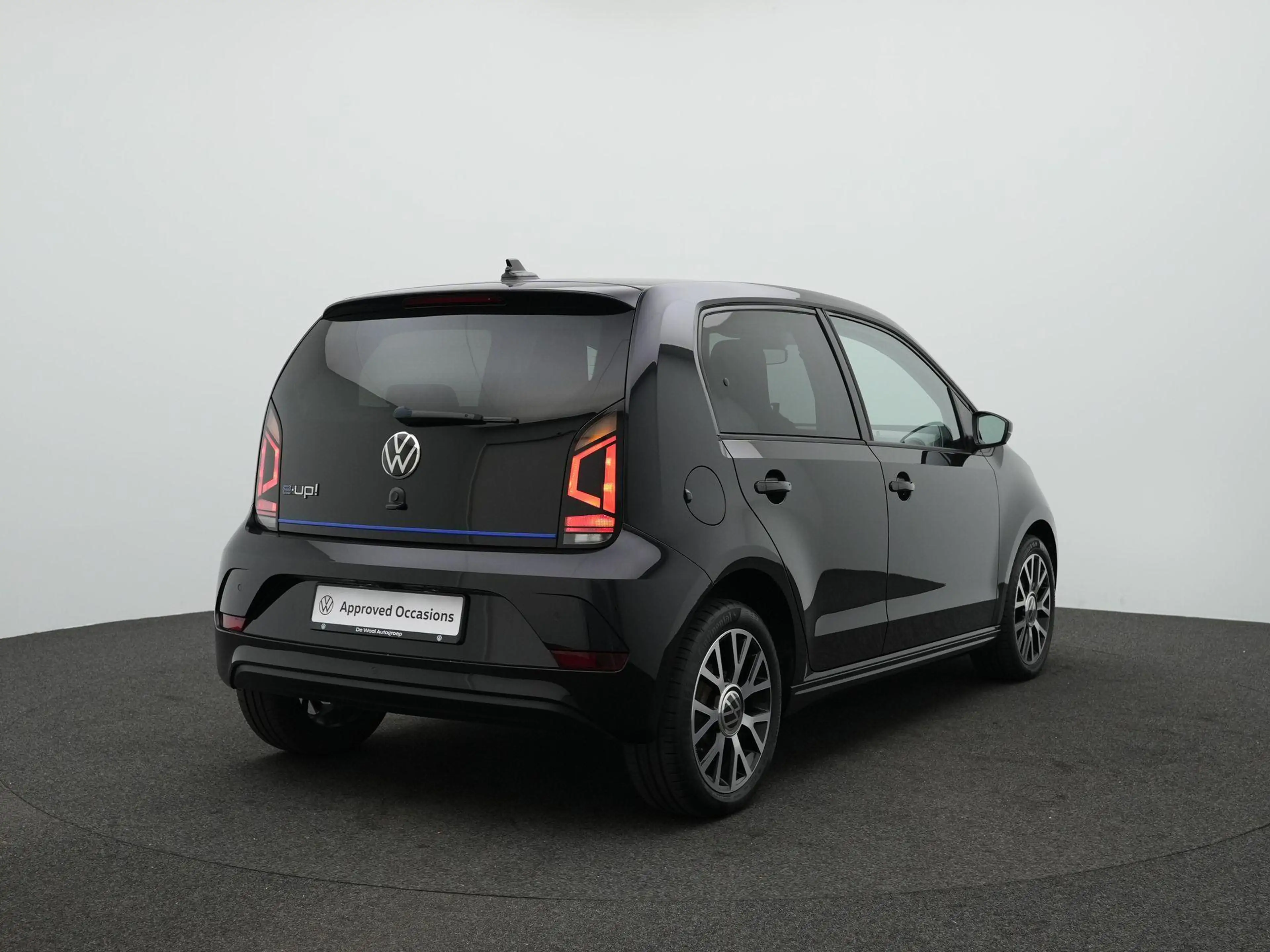 Volkswagen e-up! E-Up Style 61kW 75pk | Achteruitrijcamera | Lichtm — photo 5