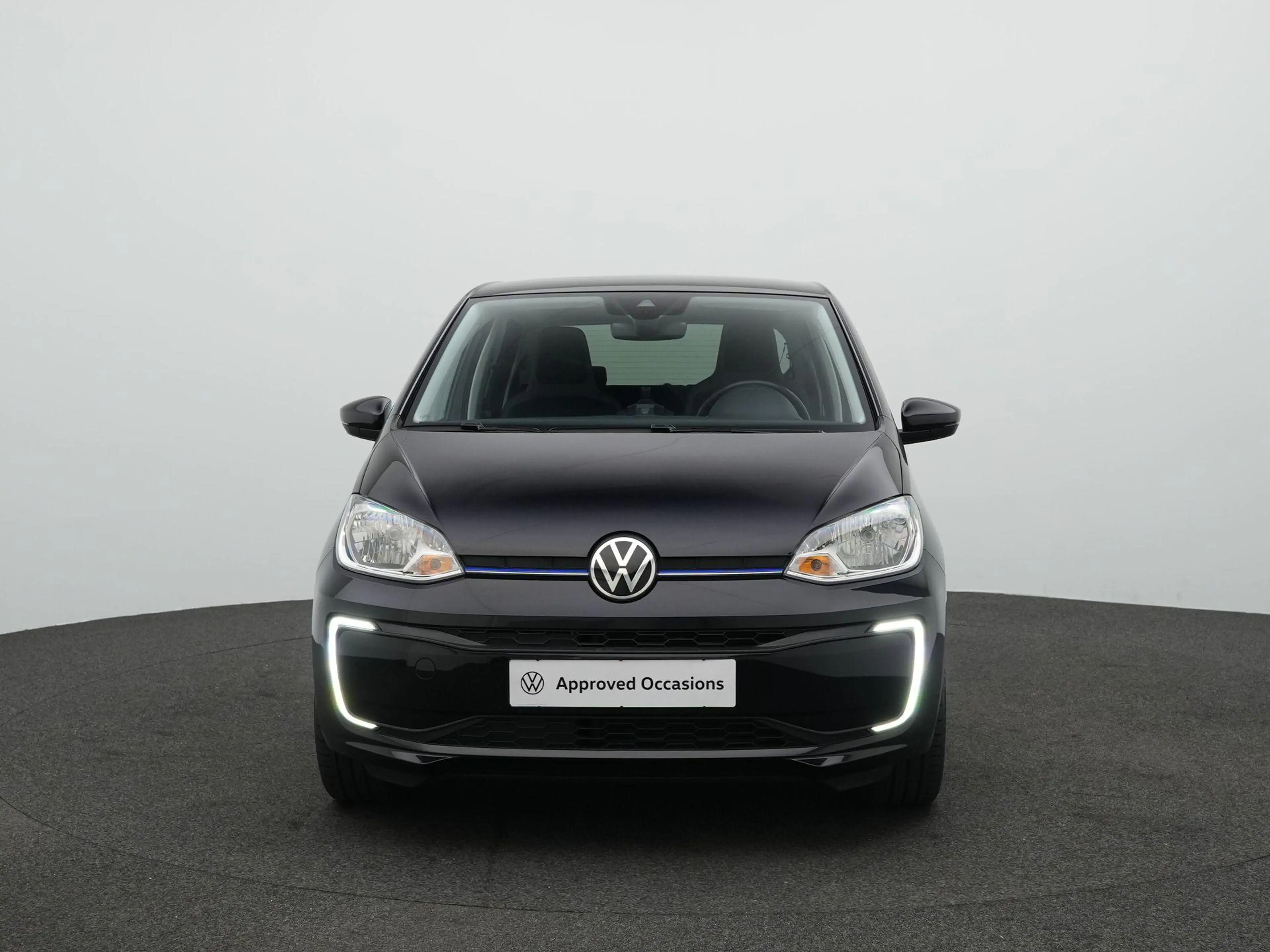 Volkswagen e-up! E-Up Style 61kW 75pk | Achteruitrijcamera | Lichtm — photo 3