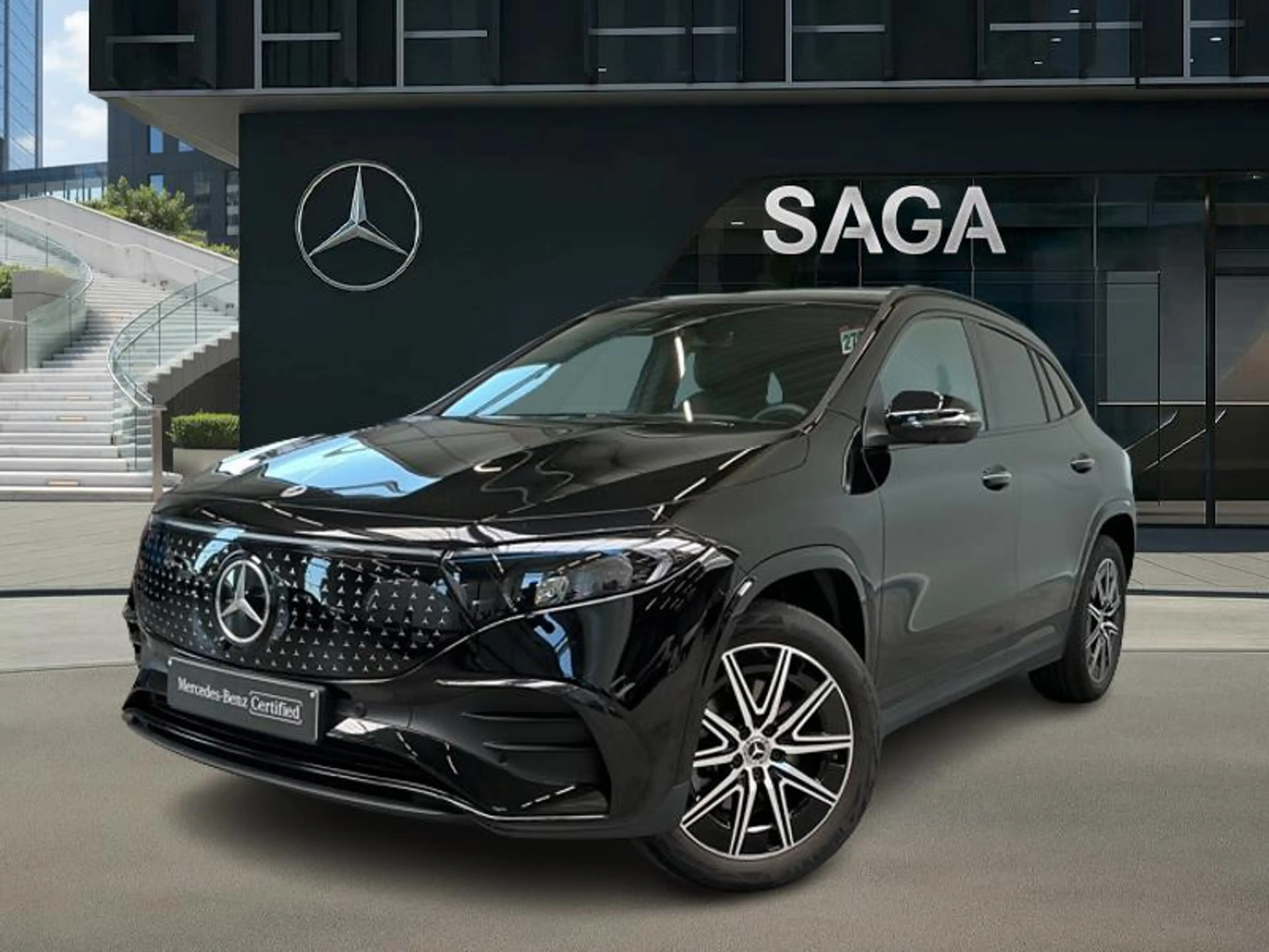 Mercedes-Benz EQA 250 + AMG Pack Night Pano