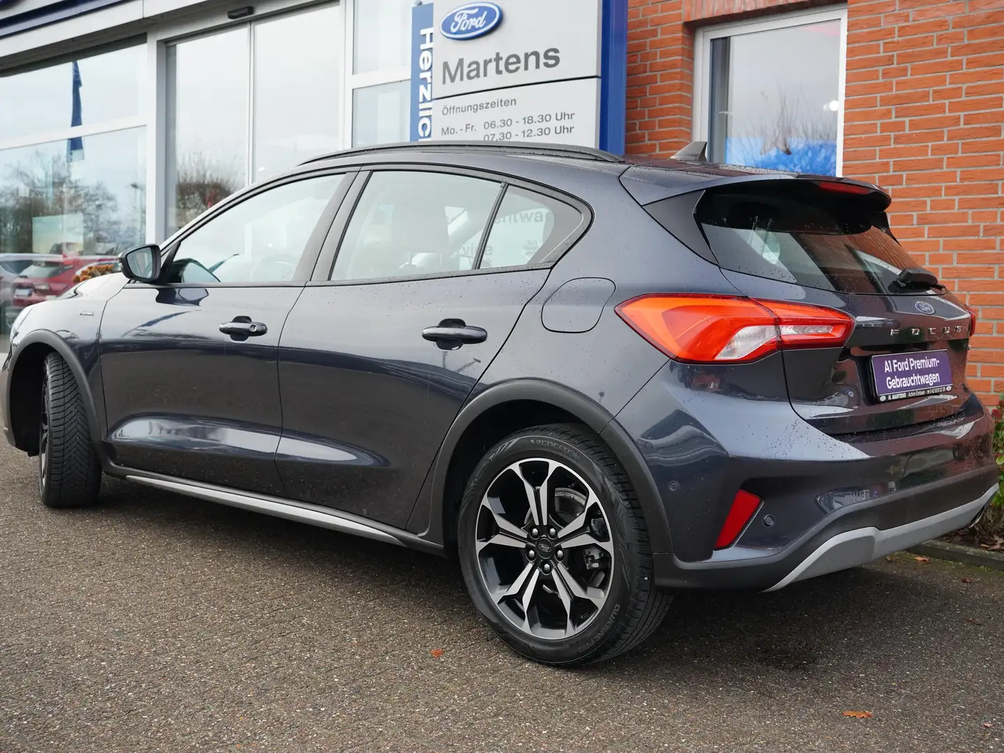 Ford Focus Active 1,0L 125PS EcoBoost | Winterpaket Blau - 2