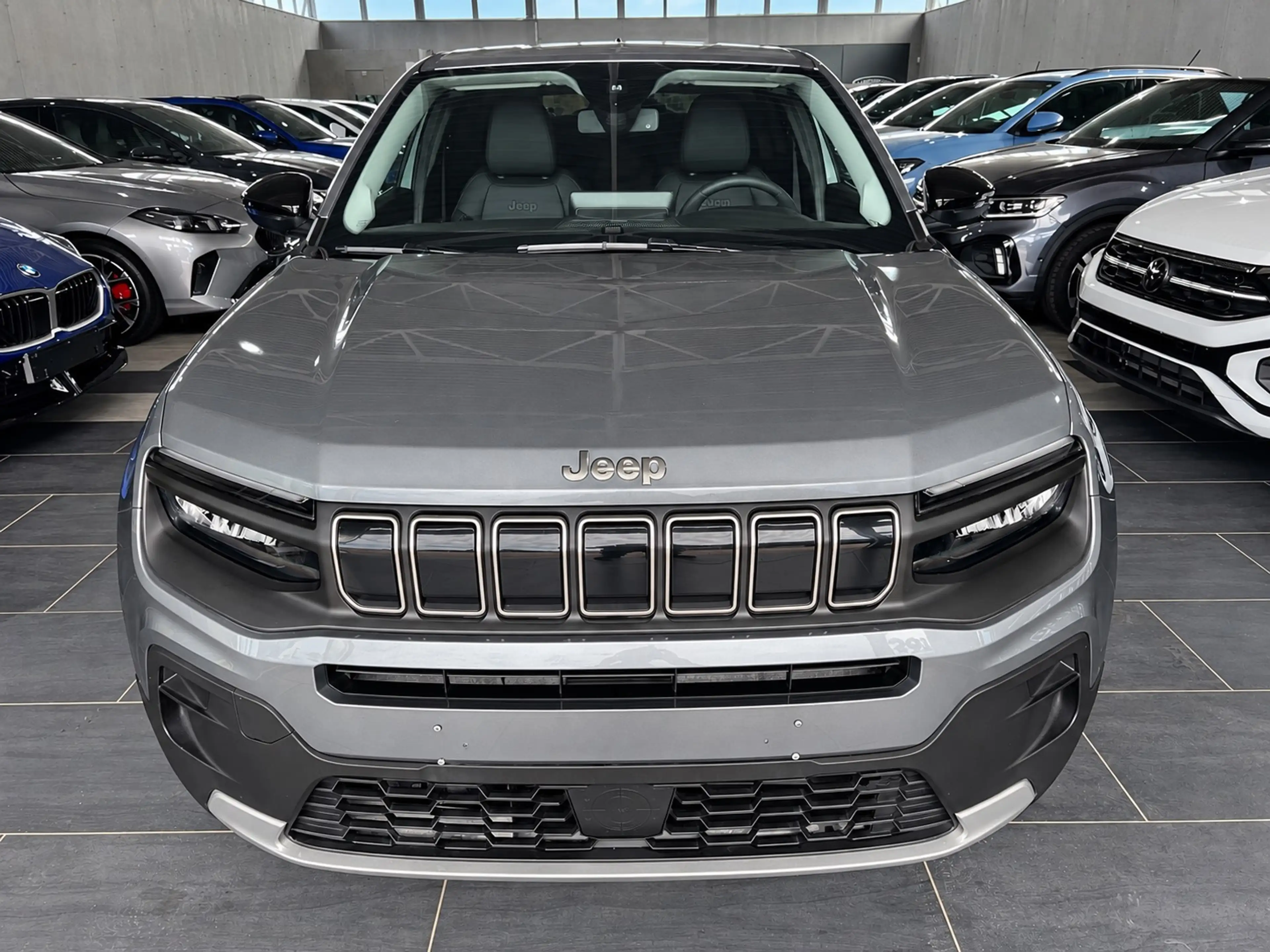 Jeep Avenger Altitude / NAVIGATION / CAMERA / LED / FULL — photo 2
