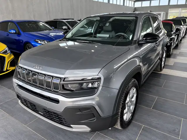 Jeep Avenger Altitude / NAVIGATION / CAMERA / LED / FULL