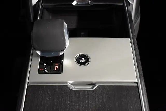 Land Rover Range Rover P460e PHEV AWD HSE Aut. *ALL BLACK* Ansicht 14