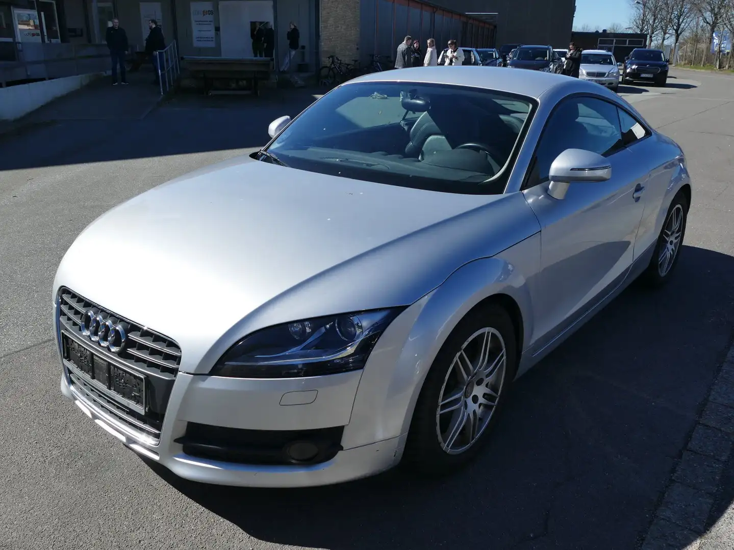 Audi TT Coupe 2.0 FSI Klimaautomatik Leder HU/AU 12/2026 Silber - 1