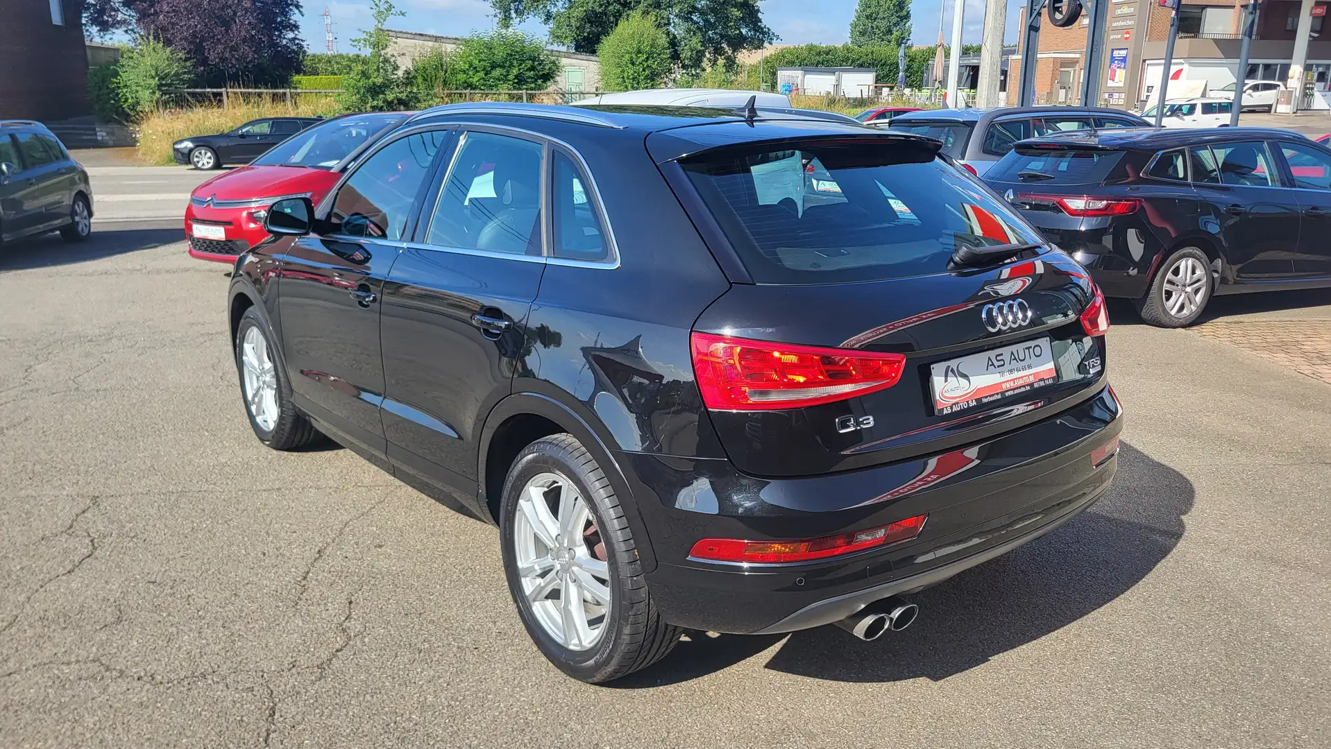 Audi Q3 1.4 TFSI 150cv 6V S line  11447€+TVA =13850€ Negro - 2