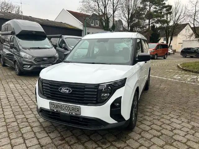 Ford Tourneo Courier Trend