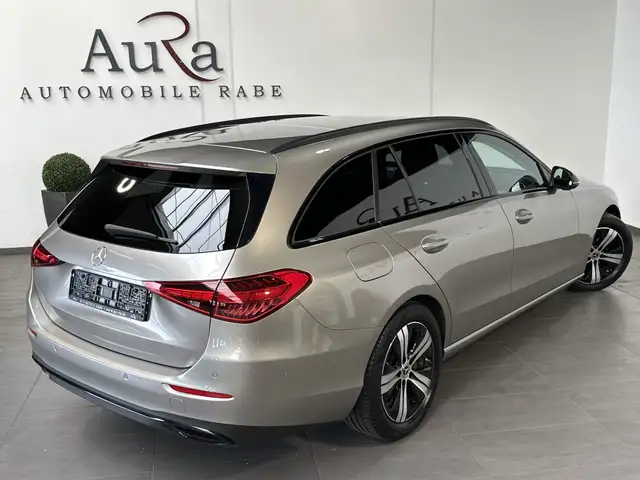 Mercedes-Benz C view 5