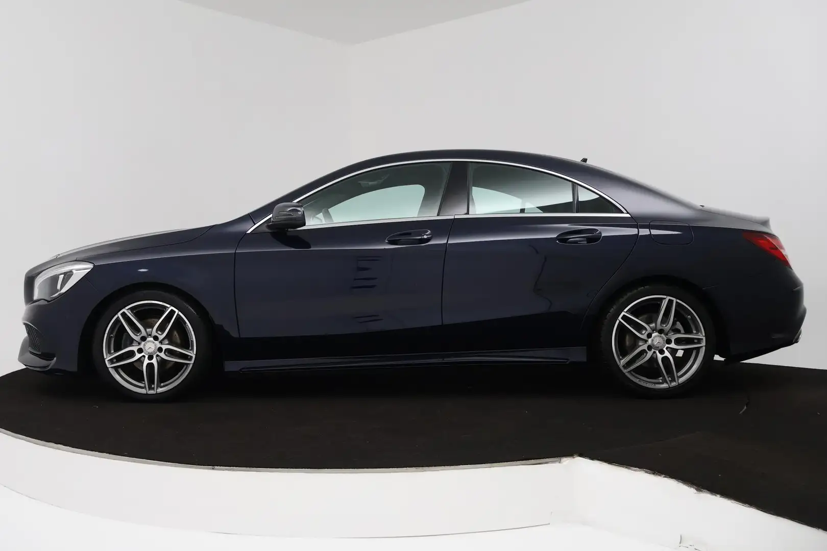 Mercedes-Benz CLA 180 AMG Automaat (NAVIGATIE, PDC, STUURBEDIENING, GOED Kék - 2