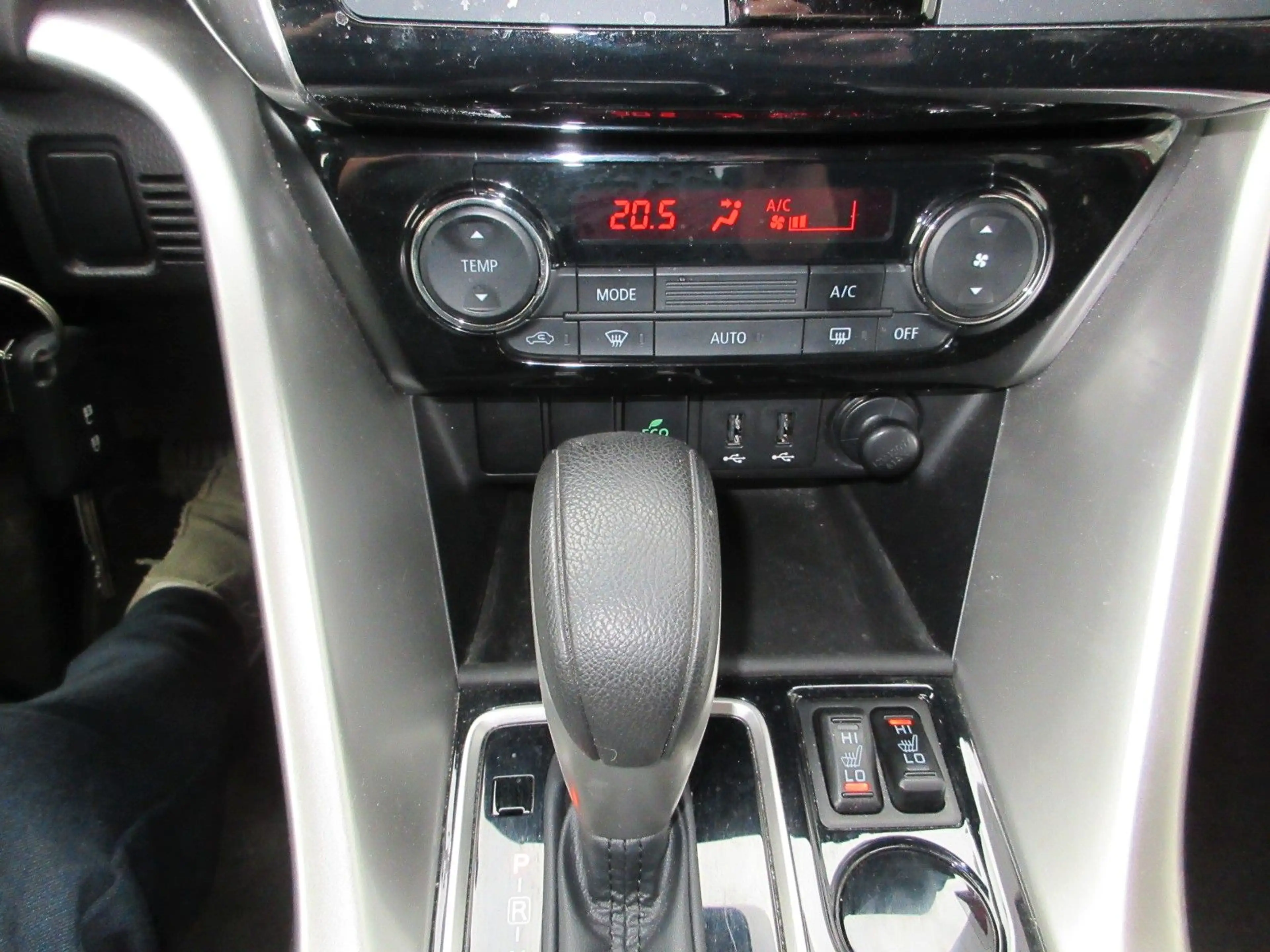 Mitsubishi Eclipse Cross 1.5 Diamant — photo 12