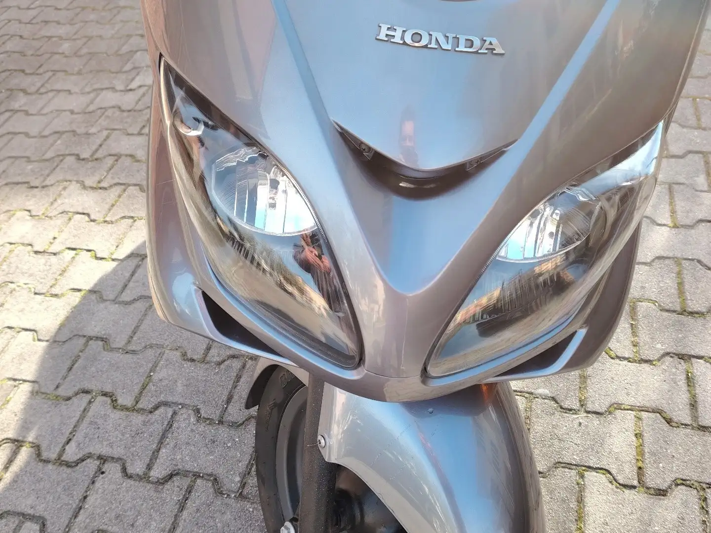 Honda Forza 250 Bronze - 2