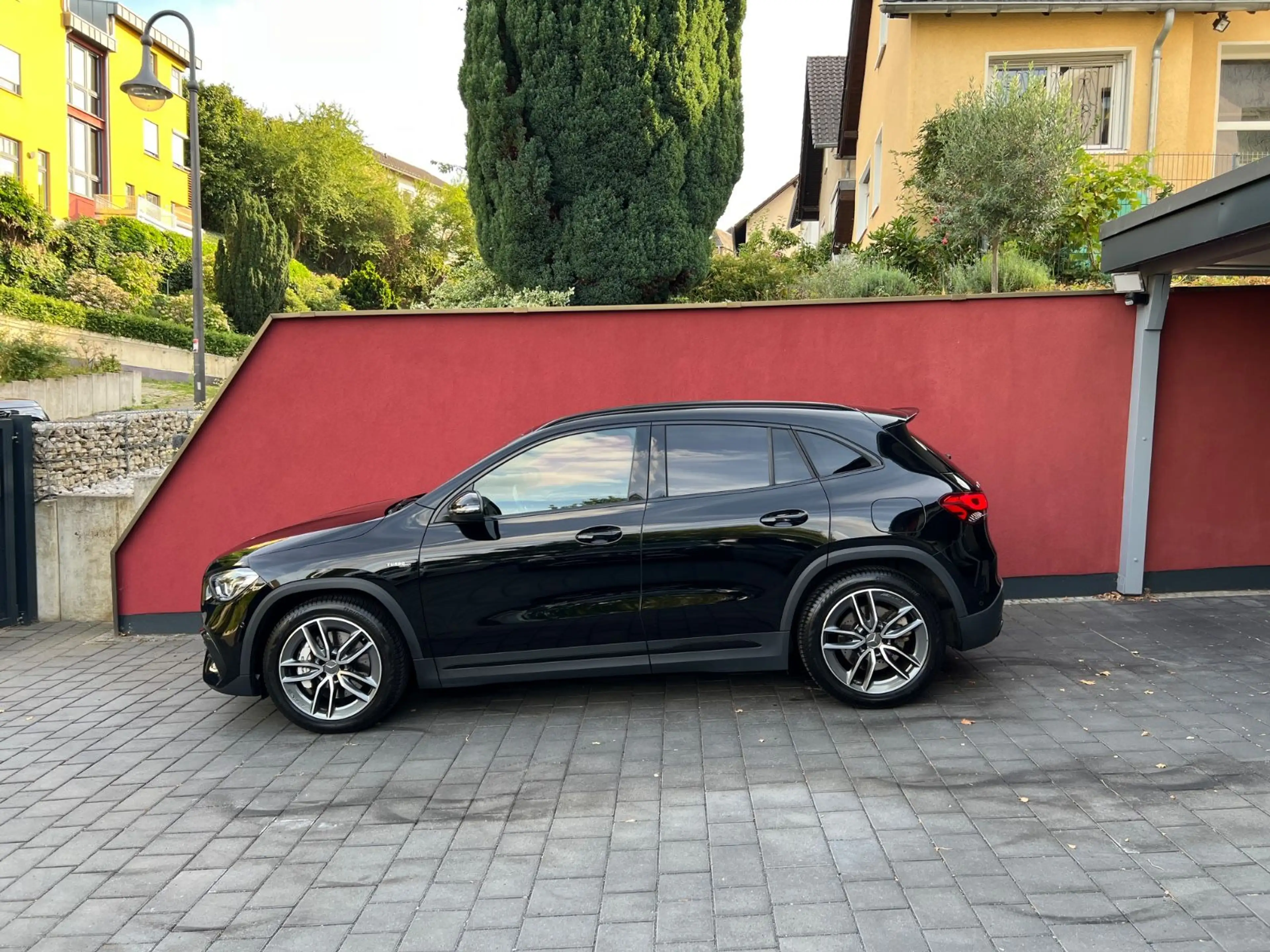 Mercedes-Benz GLA 35 AMG 4M AMG SPEEDSHIFT DCT 8G — photo 3
