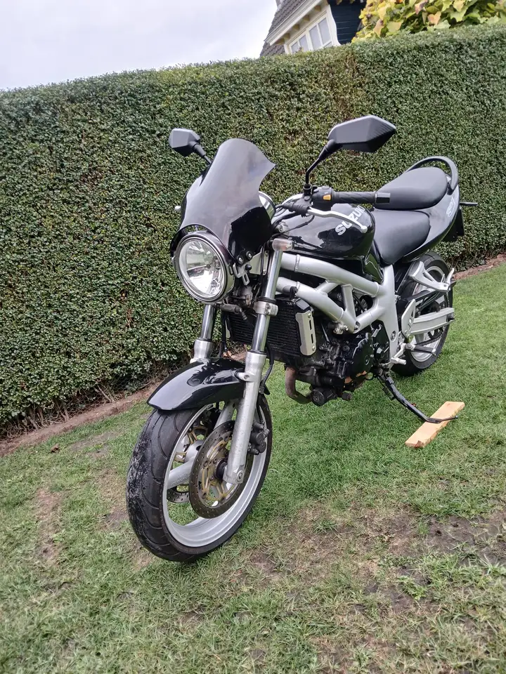 Suzuki SV 650