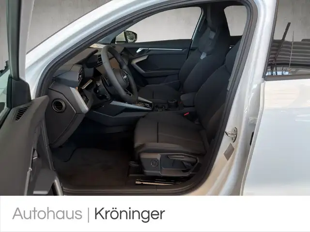 Audi A3 view 7