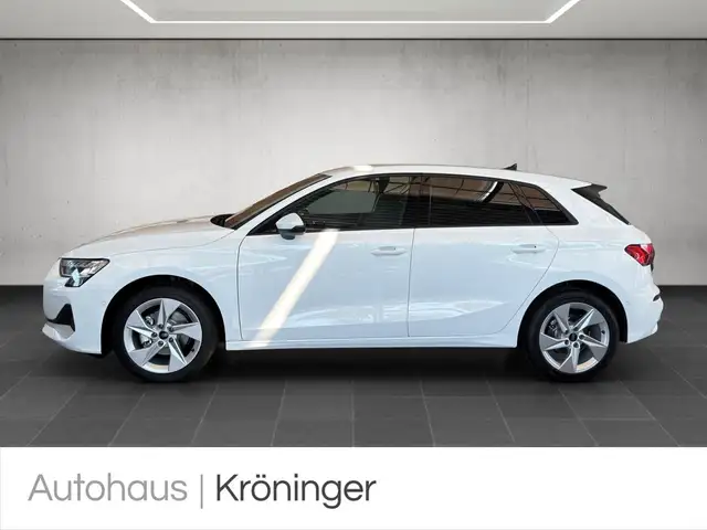 Audi A3 view 3