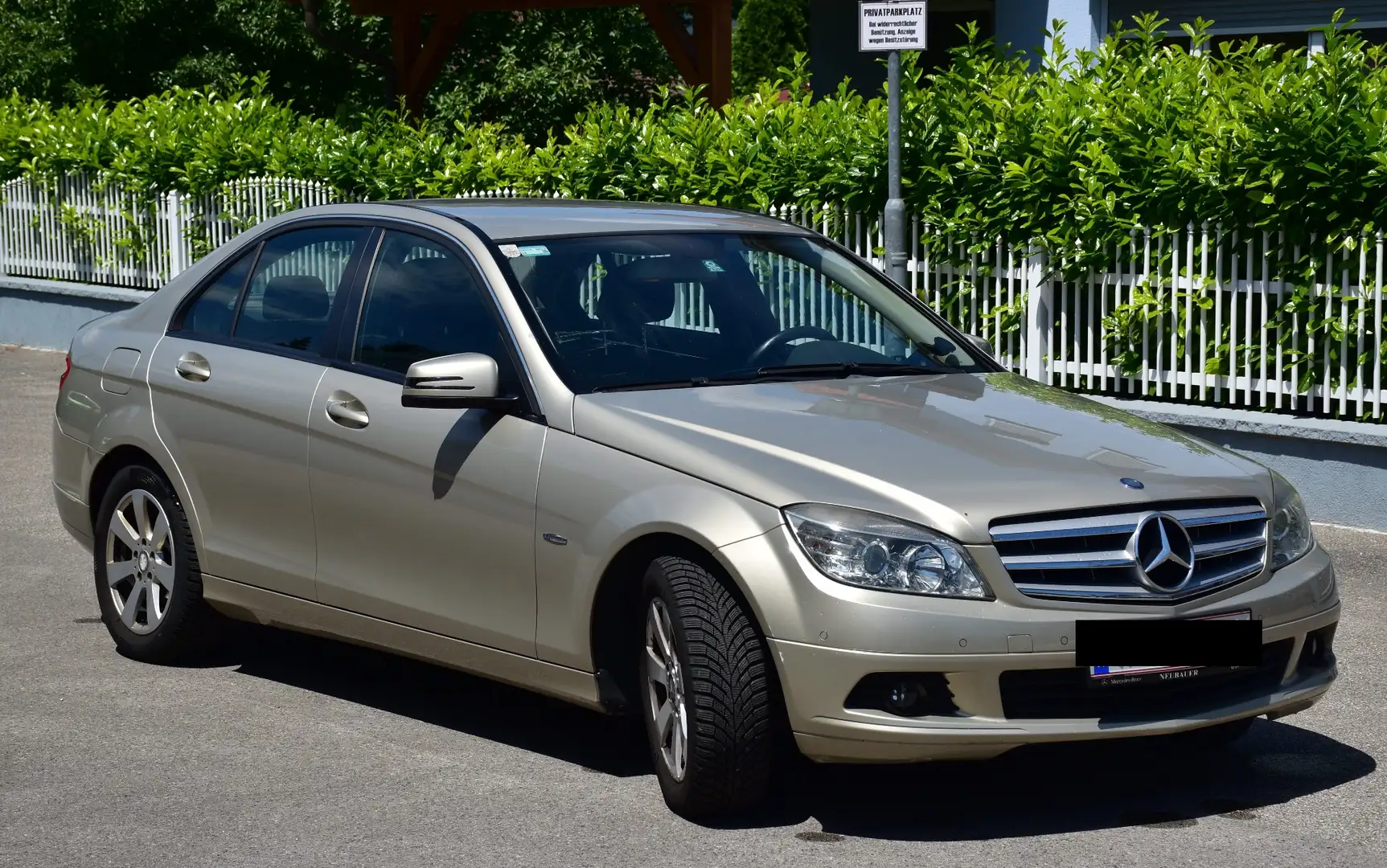 Mercedes-Benz C 180 C 180 CGI Classic BlueEfficiency Aut. Classic Beige - 2