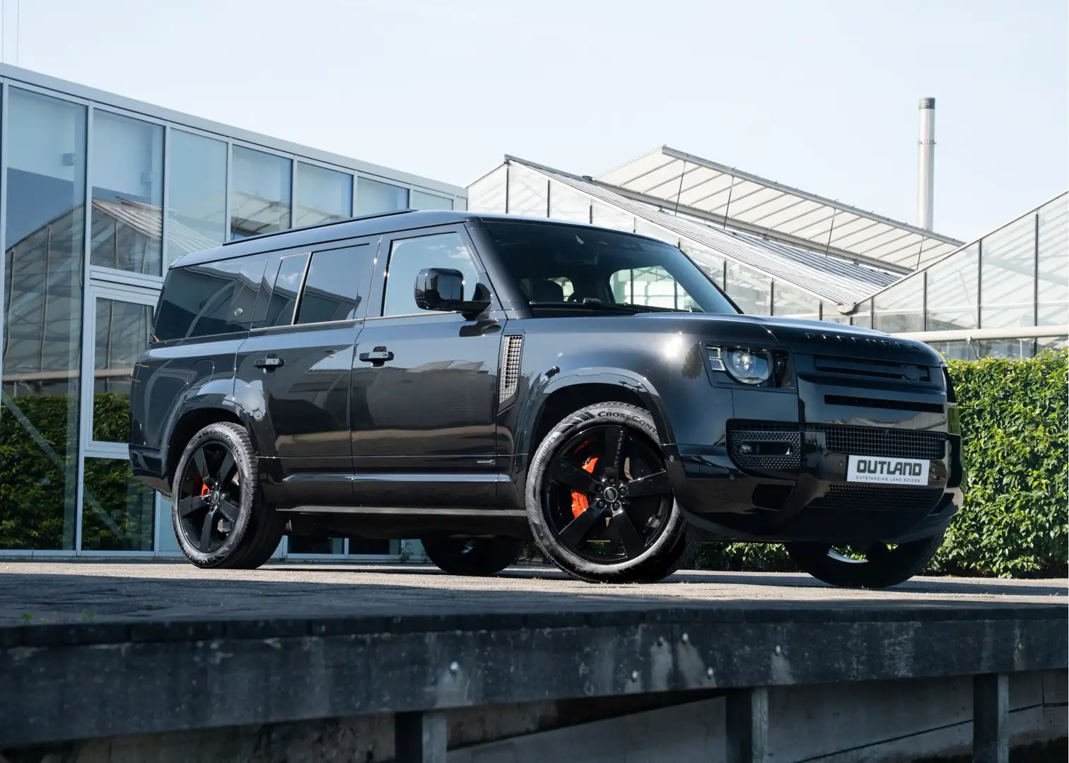 Land Rover Defender 130 P400 X | 8-persoons | X-versie | Full Options Zwart - 2