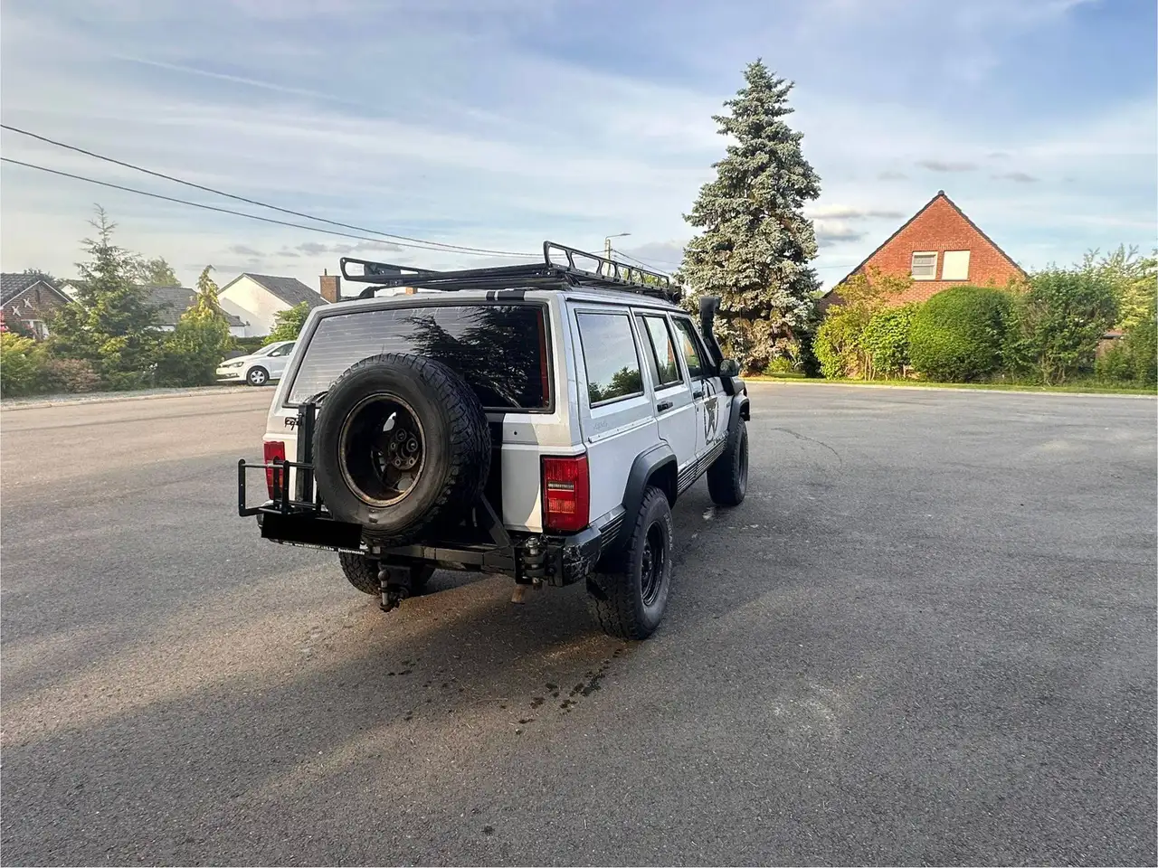 Jeep Grand Cherokee 2.5 Turbo Laredo, foto 2