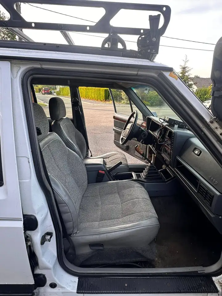 Jeep Grand Cherokee 2.5 Turbo Laredo, foto 6