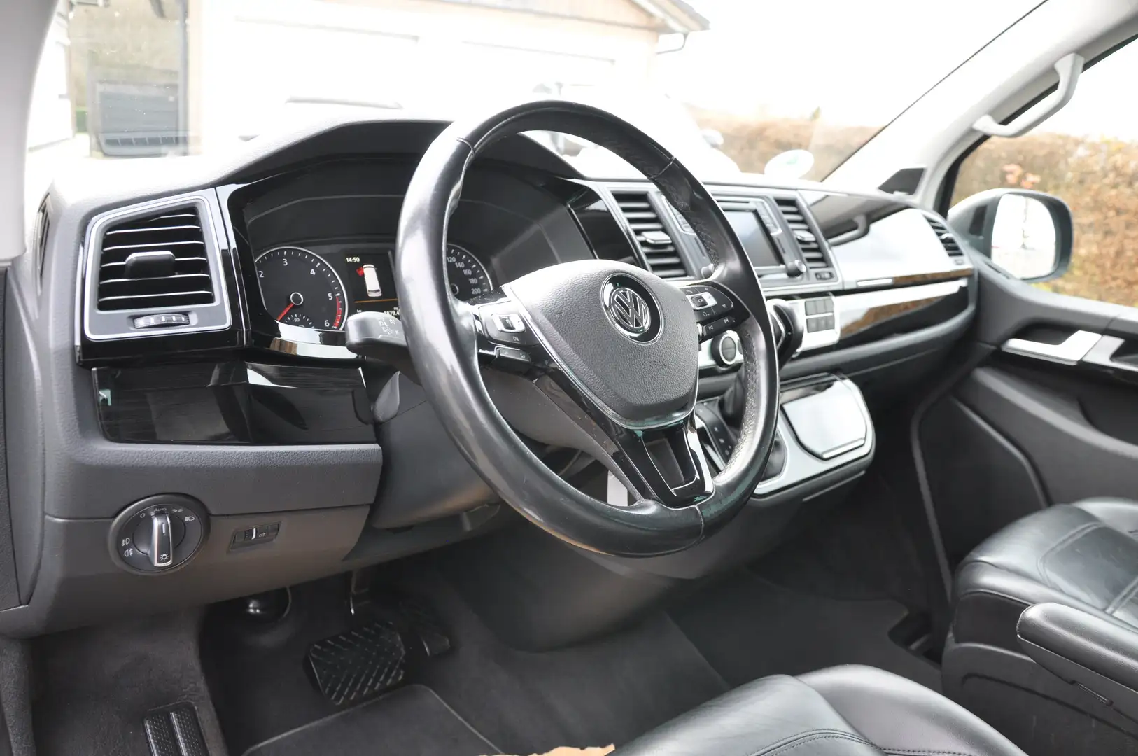 Volkswagen T6 Multivan Multivan Highline 2,0 TDI 4Motion BMT DSG Highline Gris - 2