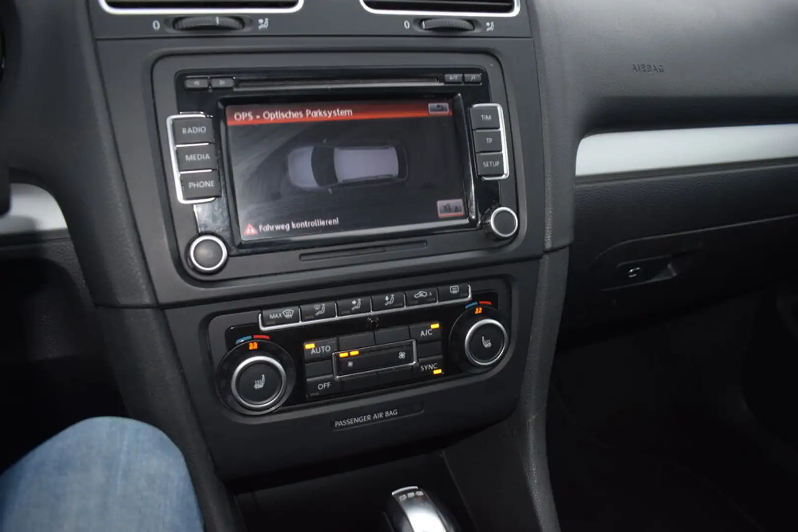 Volkswagen Golf Sky kombi top zustand pickerl neu Grau - 2