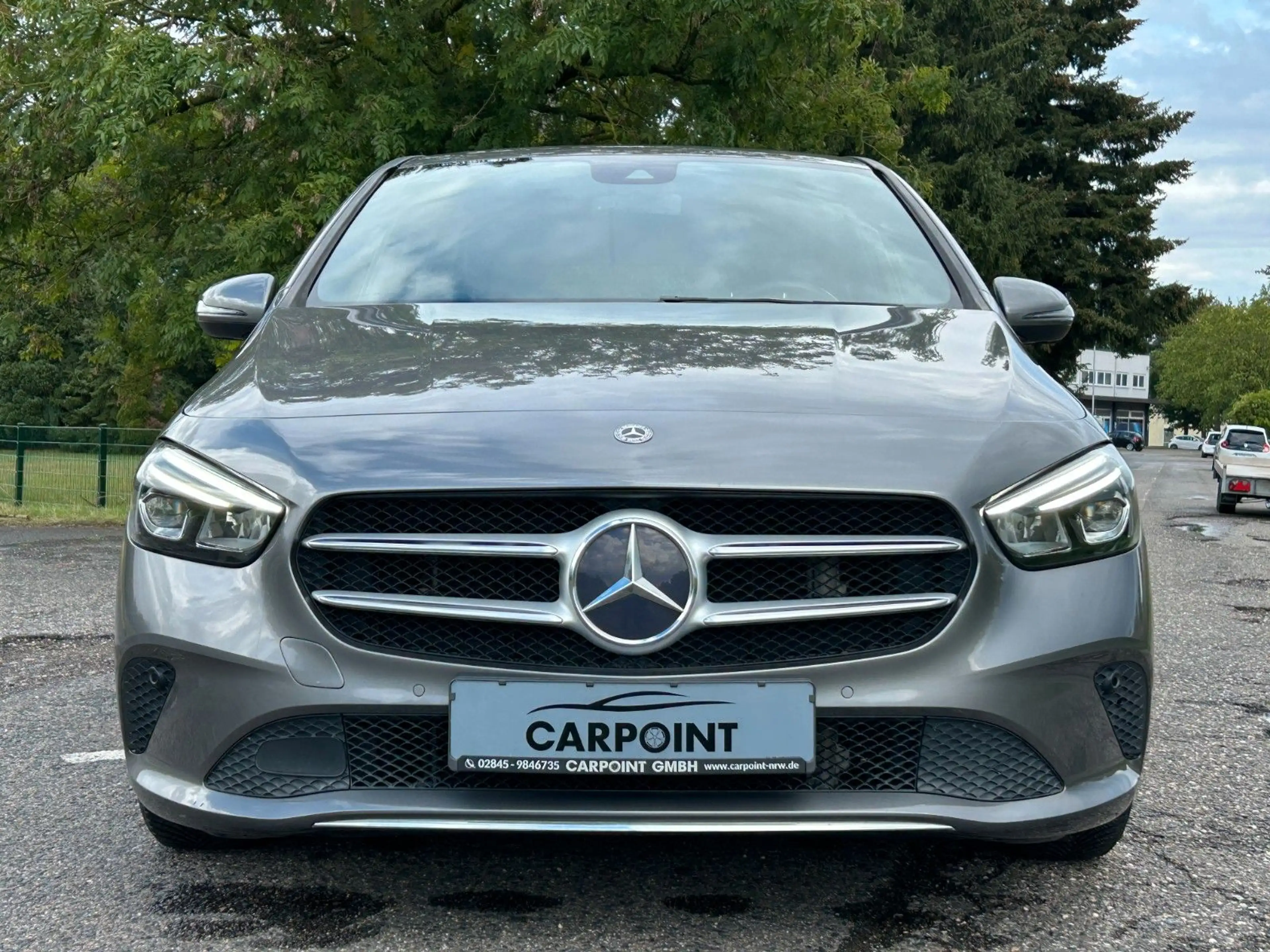 Mercedes-Benz B 180 LED Automatik Kamera PDC Teilleder — photo 8