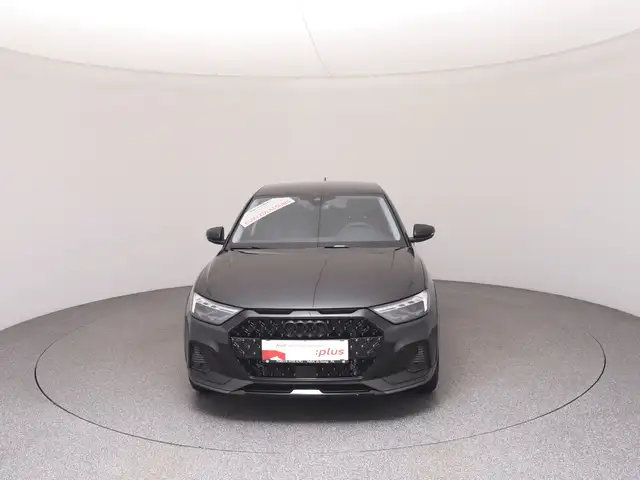 Audi A1 view 3