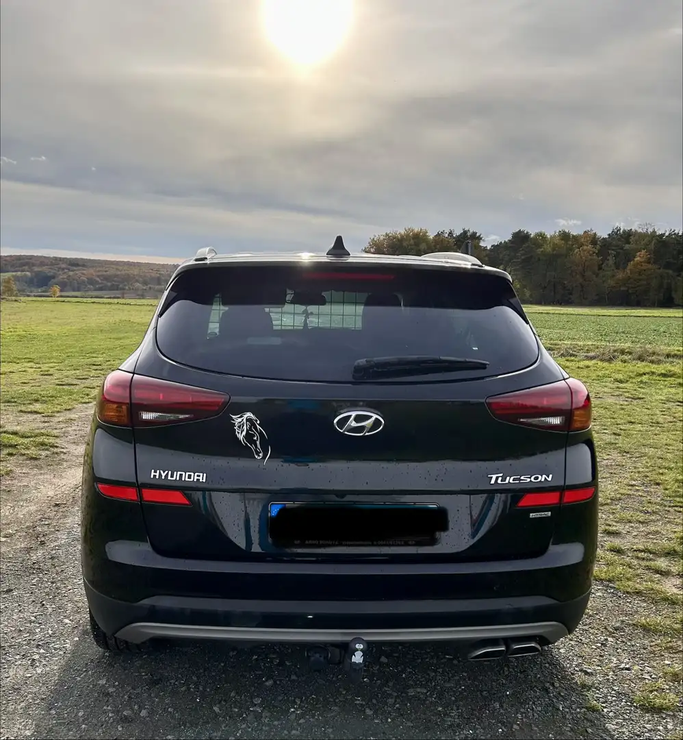 Hyundai TUCSON Premium 4WD, AHK, Sound, Car Play Schwarz - 2